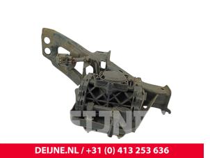 Volvo V60 Brake servo vacuum pump O302060 photo 2