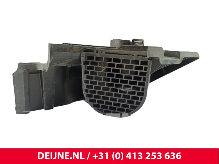 Nissan Primastar Luft Leitung O302065