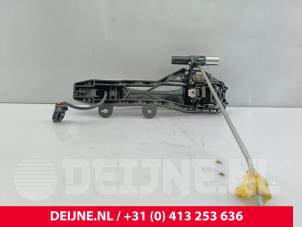 MG EHS Portiergreep 4Deurs rechts-voor O302097 foto 3
