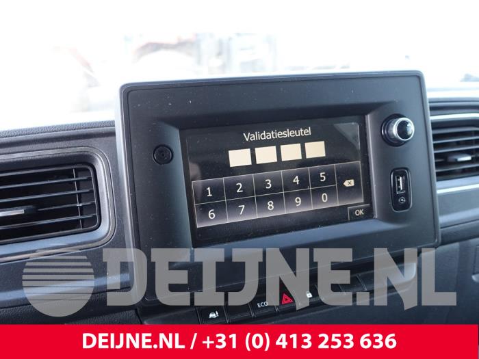 Renault Master Displays Multi Media Anzeige O302156