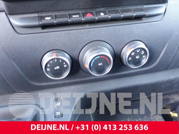 Renault Master Heizung Bedienpaneel O302163