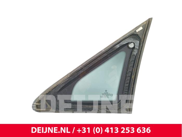 Mercedes Vito Dreieckfenster rechts vorne O302299