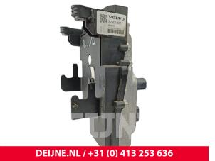 Volvo V60 Batteriesteuergerät Modul O302326 foto 3
