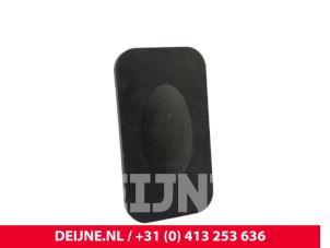 XPENG G6 Schakelaar achterklep O302331 foto 2