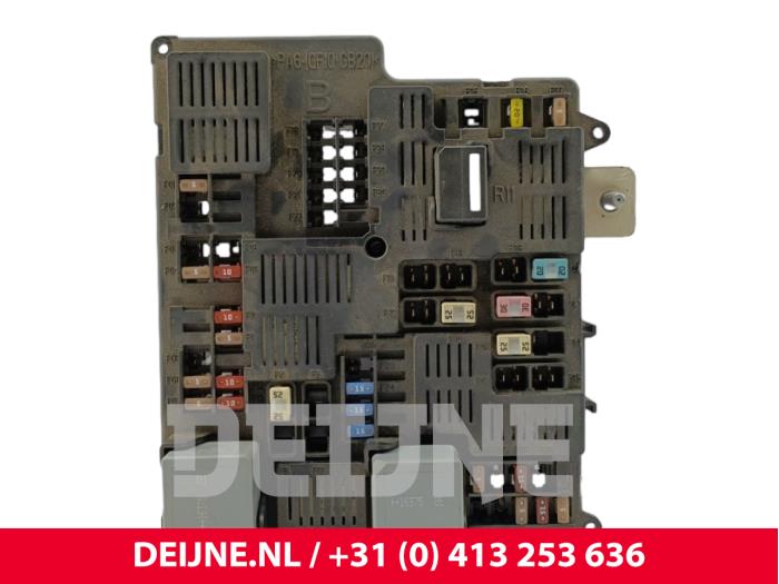 Volvo XC90 Fuse box O302335