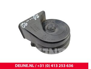 Volvo V60 Hupe O302352 foto 2