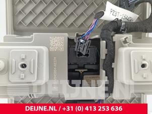 Ford Transit Custom Innenbeleuchtung vorne O302387 foto 3