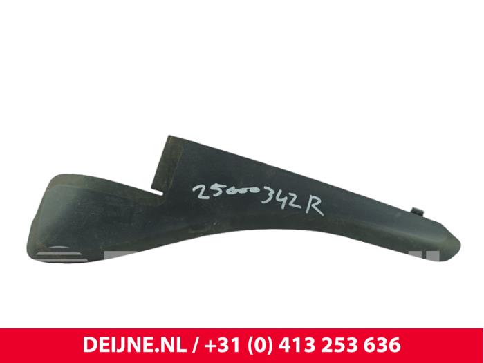Opel Movano A-stijl Afdekkap rechts O302478