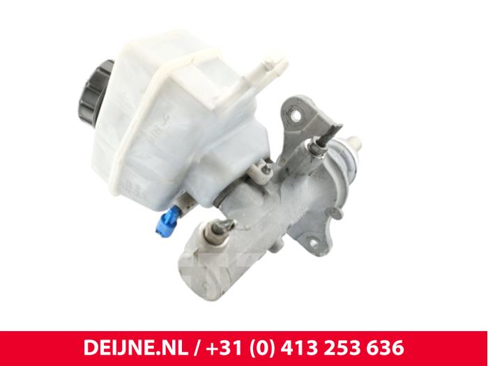 Mercedes Sprinter Hoofdremcilinder O302503