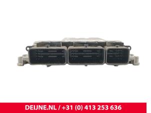 Opel Vivaro Computer Motormanagement O302511 foto 3