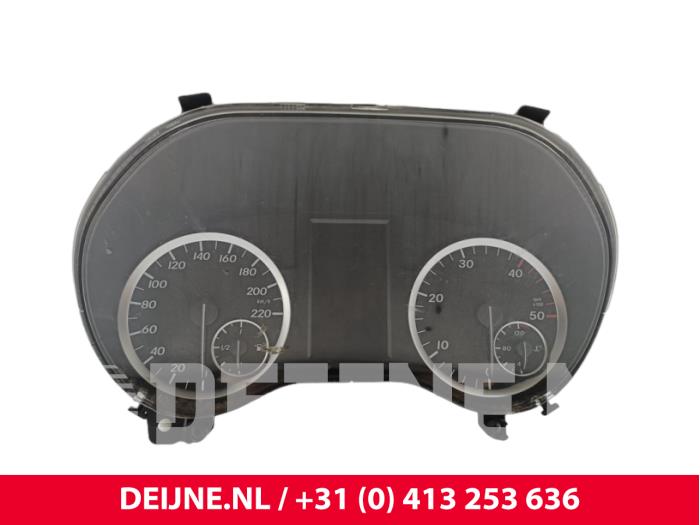 Mercedes Vito Tacho - Kombiinstrument KM O302553