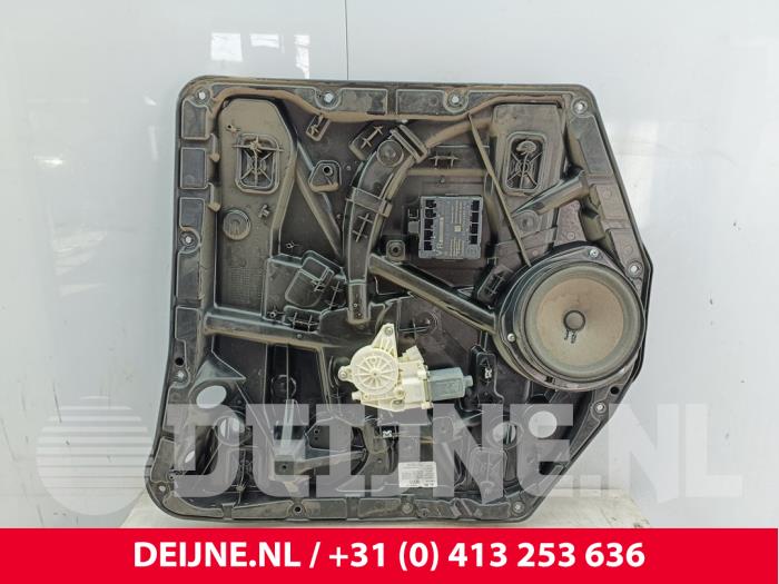 Mercedes Vito Ruitmechaniek 2Deurs rechts-voor O302596