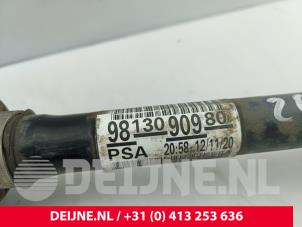 Peugeot Expert Aandrijfas rechts-voor O302624 foto 2