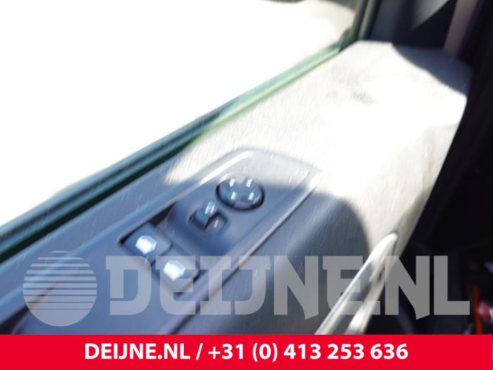 Peugeot Expert Elektrisches Fenster Schalter O302644
