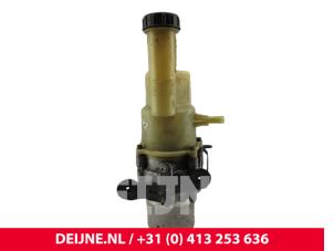 Peugeot Expert Lenkkraftverstärker Pumpe O302668 foto 2