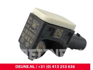 Mercedes eVito Airbag Sensor O302687 foto 3