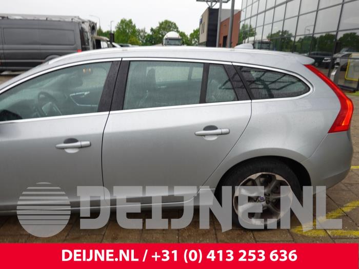 Volvo V60 Tür 4-türig links hinten O302830