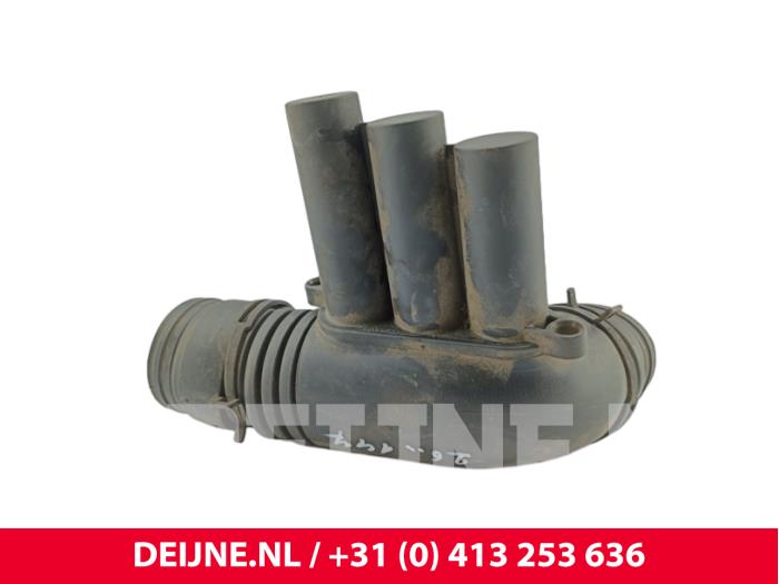 Volkswagen Caddy Aanzuigslang Lucht O302884