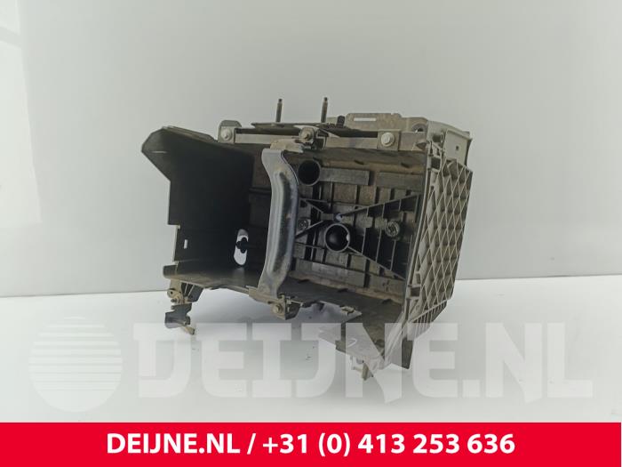 Opel Vivaro Batterieträger O302893
