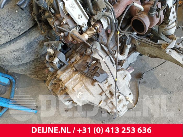Volkswagen Transporter Gearbox O303019