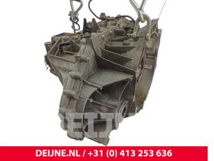 Volvo V40 Getriebe O303076 foto 4