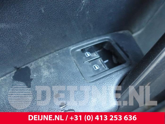 Volkswagen Caddy Elektrisches Fenster Schalter O303126