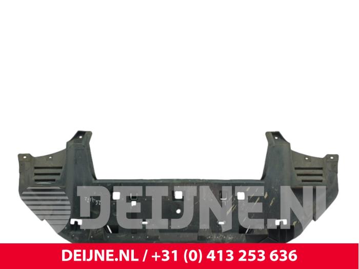 Peugeot Expert Stoßstange Bodenplatte O303179
