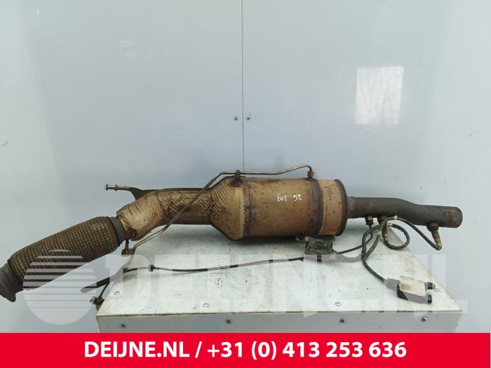 Gebruikte Roetfilter Volkswagen Transporter T6 2.0 TDI 150 Prijs € 968,00 Inclusief btw aangeboden door van Deijne Onderdelen Uden B.V.