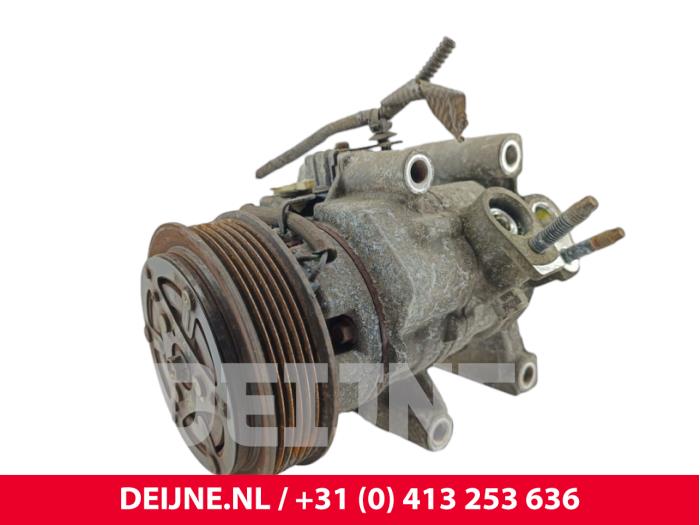 Gebruikte Aircopomp Ford Transit Courier 1.5 TDCi 75 Prijs € 60,50 Inclusief btw aangeboden door van Deijne Onderdelen Uden B.V.