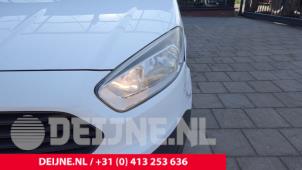 Ford Transit Courier Scheinwerfer links O303236 foto 2