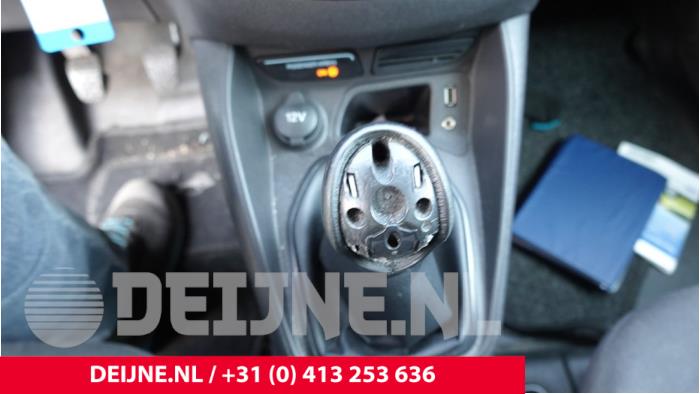 Gebruikte Pook Ford Transit Courier 1.5 TDCi 75 Prijs € 66,55 Inclusief btw aangeboden door van Deijne Onderdelen Uden B.V.