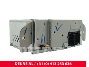 Ford Transit Custom Multi-media control unit O303303 photo 2