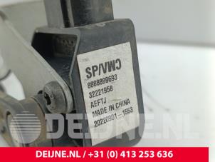 Lynk & Co 01 Xenon hoogteregelaar O303321 foto 3