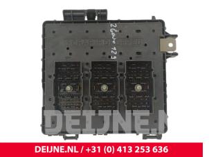 Ford Transit Custom Fuse box O303323 photo 3