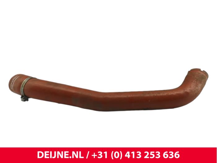 Gebruikte Turboslang Iveco New Daily VI 33S11,35C11, 35S11 Prijs € 54,45 Inclusief btw aangeboden door van Deijne Onderdelen Uden B.V.
