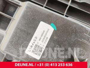 Lynk & Co 01 Ruitmechaniek 4Deurs links-achter O303414 foto 3