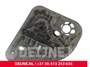 Lynk & Co 01 Ruitmechaniek 4Deurs links-achter O303414 foto 2