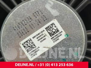 Lynk & Co 01 Luidspreker O303420 foto 3
