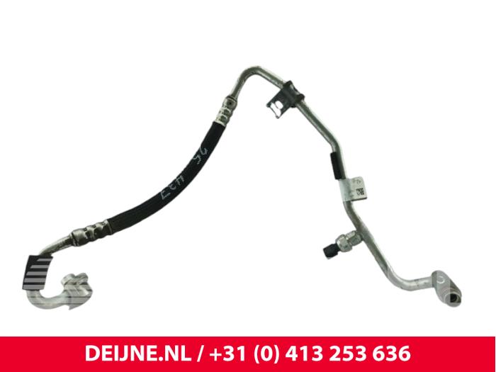 Nissan Primastar Air conditioning line O303437