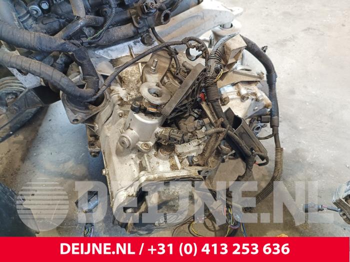 Volkswagen Transporter Getriebe O303496