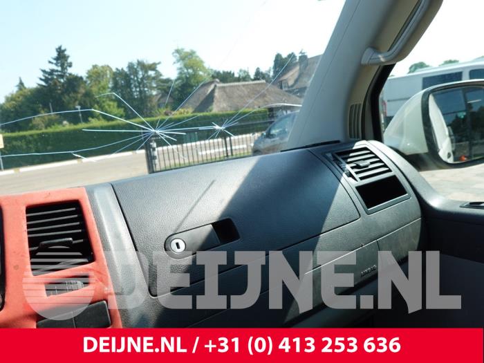 Volkswagen Transporter Armaturenbrett-deckel O303452