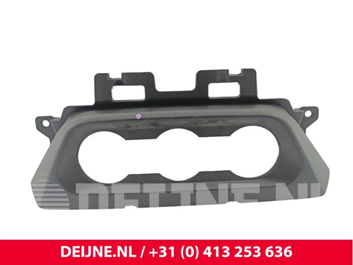 Nissan Primastar Dashboard decoration strip O303525