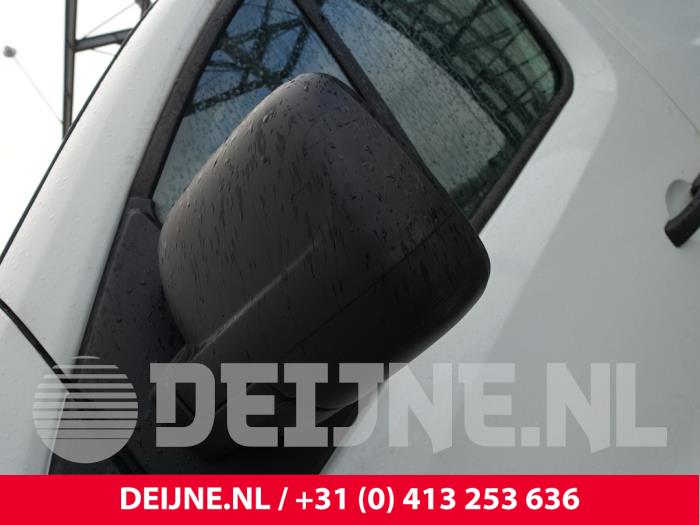 Opel Vivaro Außenspiegel links O303543