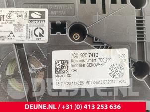 Volkswagen Crafter Kilometerteller KM O303641 foto 3