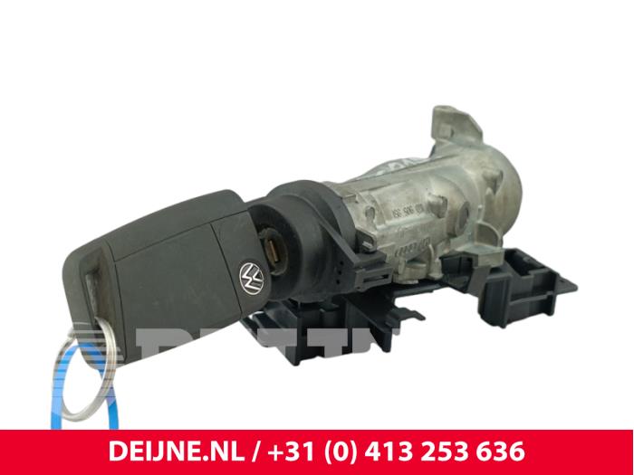 Volkswagen Crafter Kontaktslot+Sleutel O303643