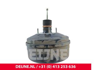 Volkswagen Crafter Brake servo O303650 photo 2