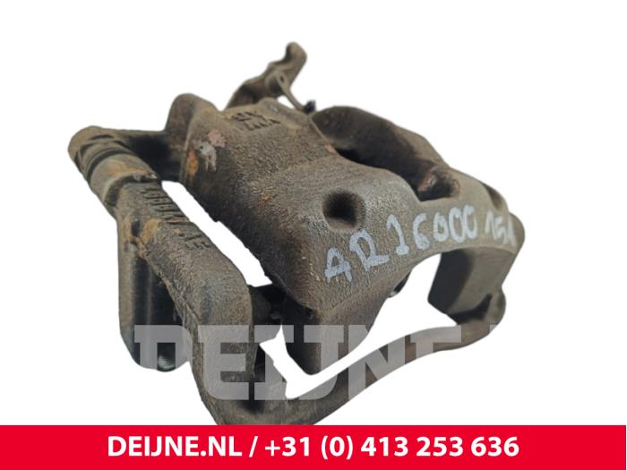 Volkswagen Crafter Bremszange rechts hinten O303653