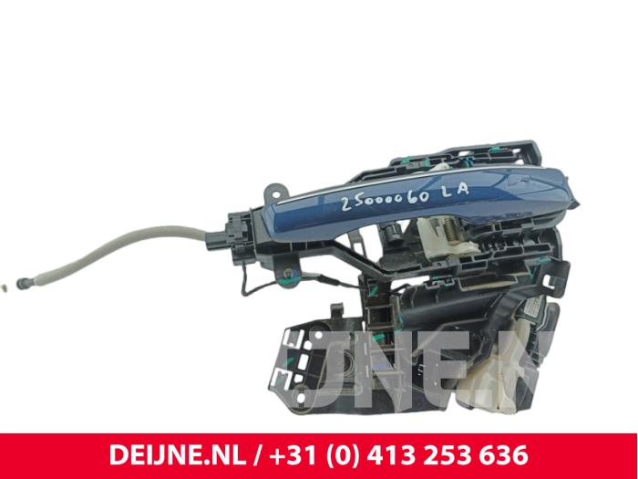 Lynk & Co 01 Deurslot Mechaniek 4Deurs links-achter O303676