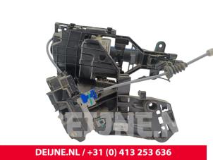 Lynk & Co 01 Deurslot Mechaniek 4Deurs links-achter O303676 foto 2