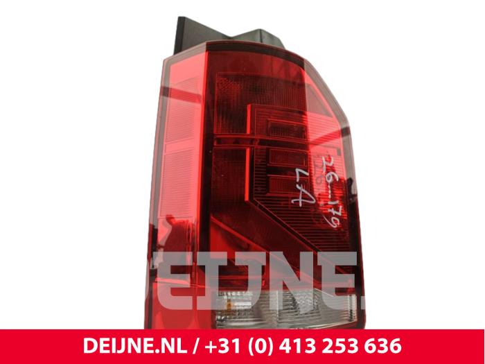 Volkswagen Transporter Achterlicht links O303689